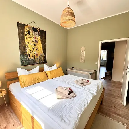 Living - Zentrumslage Parkplatz Babybett Daire