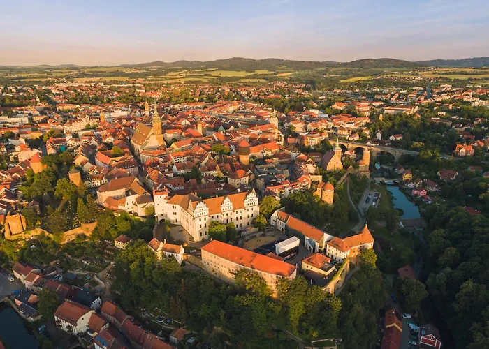 Living - Zentrumslage Parkplatz Babybett *